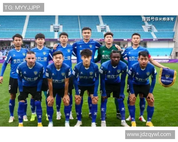 深圳足球队与成都足球队赛后复盘团队协作分析与反思